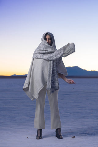 Print Alpaca Scarf — handwoven alpaca scarf with bold graphic design, soft and lightweight, artisan-made in Bolivia.